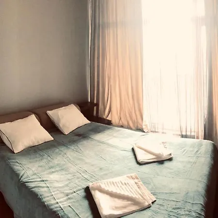 Superior 1 Bedroom In Old דירה ריגה