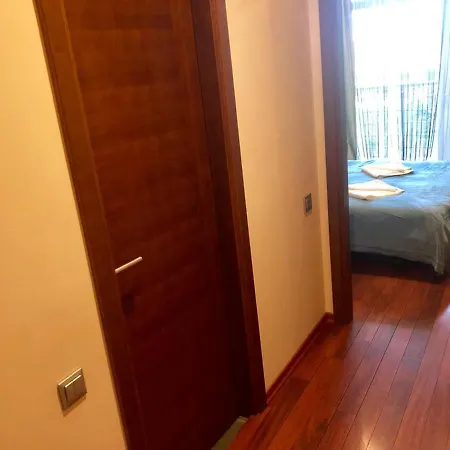 Superior 1 Bedroom In Old דירה ריגה