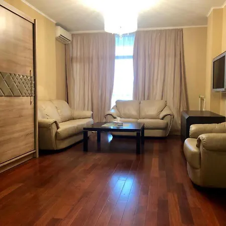 아파트 Superior 1 Bedroom In Old